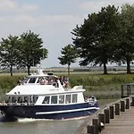 Сasa de vacaciones Foret Aupthiesomme Entre Terre Et
